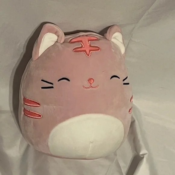 Squishmallows 8" Paulita Pink Cat 2021 Plush Kellytoy Toy Easter Tabby - Picture 2 of 8